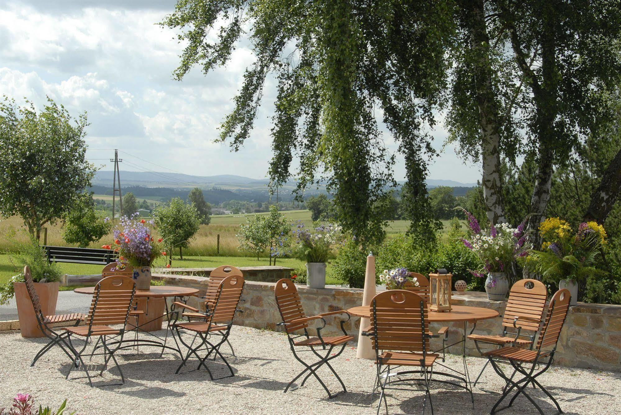 Landidyll Hotel Restaurant Birkenhof Klosterkumbd Buitenkant foto
